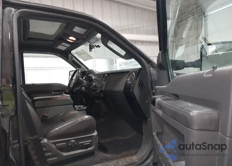 2009 Ford F-250 Fx4/Harley-Davidson/King Ranch/Lariat/Xl/Xlt из США, поврежденный, VIN 1FTSW21Y99EA96203